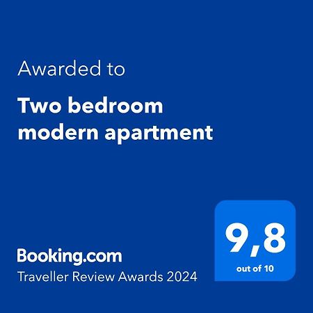 Two Bedroom Modern Apartment Komotiní Luaran gambar